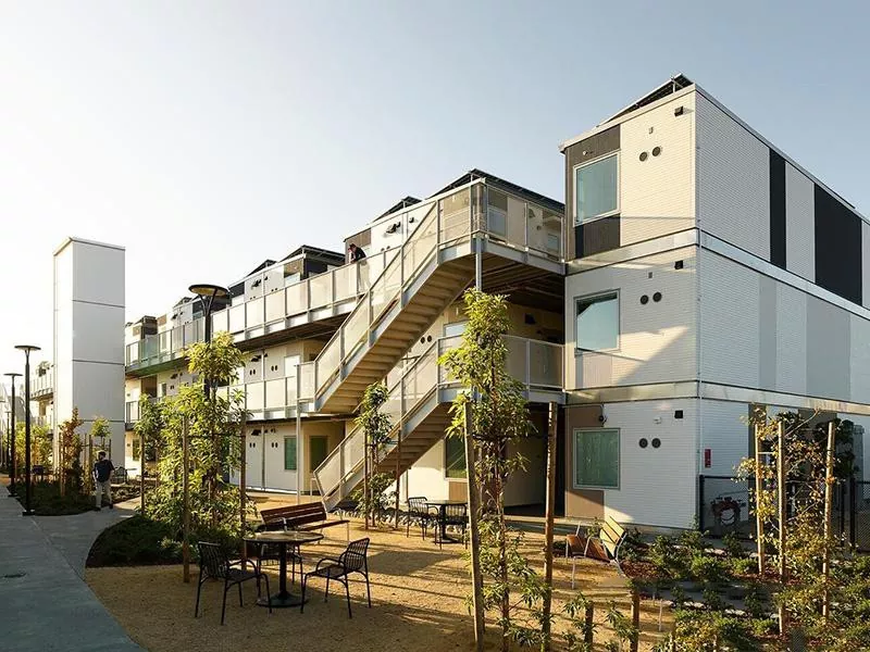 למה לבחור בתי מיכל לפרויקט הבא שלך?